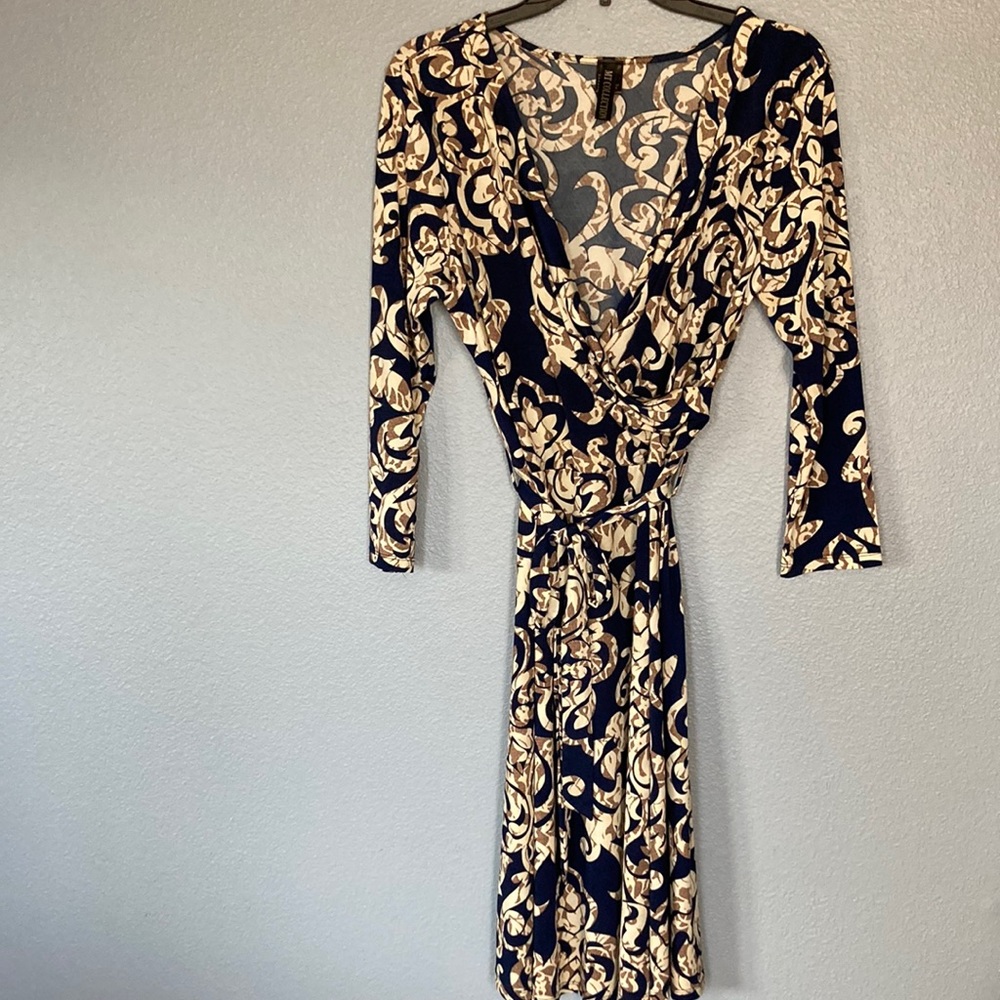 🆕 MT COLLECTION dress size large NWOT